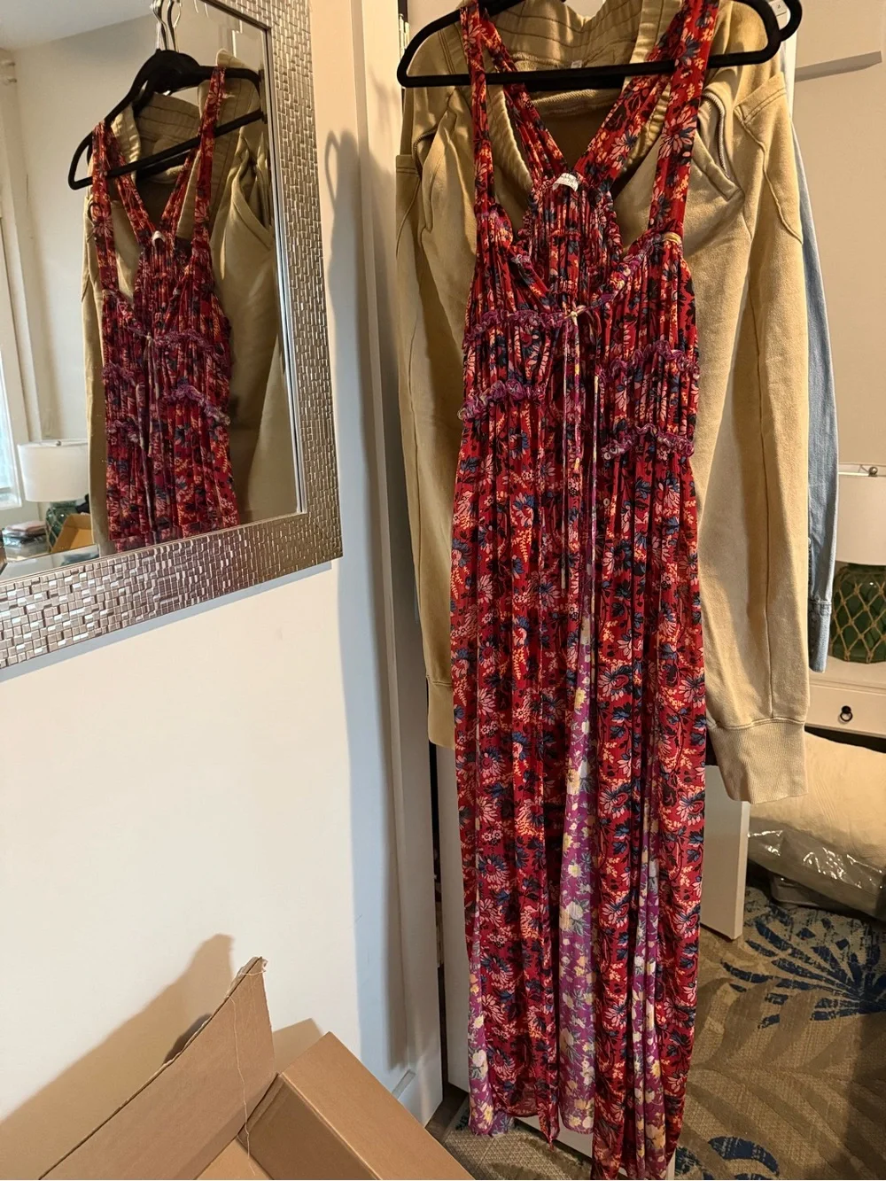 FREE PEOPLE - OMG ! Forgot i had it !!! worn once / LOOKS LIKE NEW 👏🏼👏🏼👏🏼♥️👍